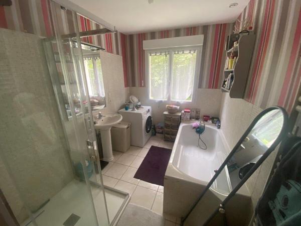 Maison Neuville Aux Bois 4 pièce(s) 97 m2