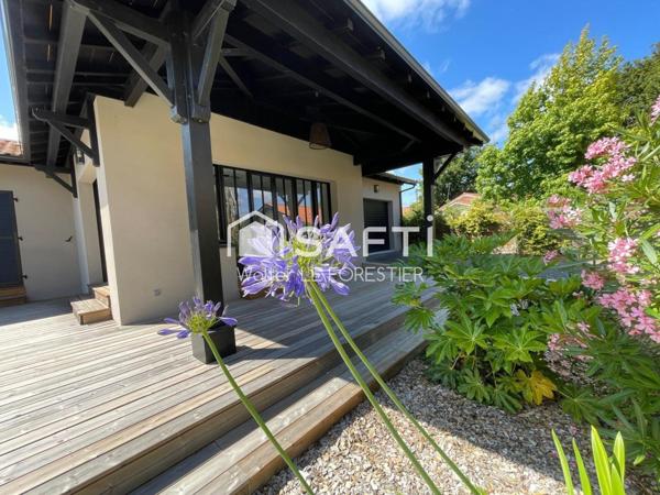 MAISON NEUVE DE 4 CHAMBRES AVEC GARAGE 100 METRES DU BASSIN ET PLAGE