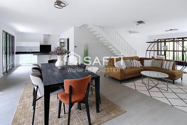 MAISON NEUVE DE 4 CHAMBRES AVEC GARAGE 100 METRES DU BASSIN ET PLAGE