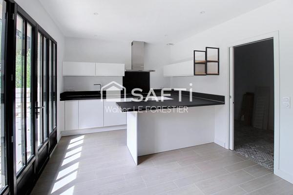 MAISON NEUVE DE 4 CHAMBRES AVEC GARAGE 100 METRES DU BASSIN ET PLAGE