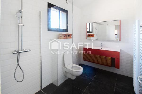 MAISON NEUVE DE 4 CHAMBRES AVEC GARAGE 100 METRES DU BASSIN ET PLAGE