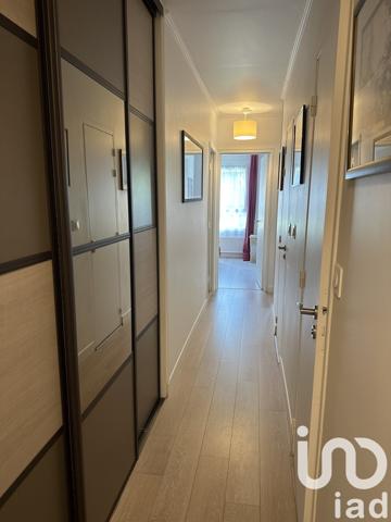 Appartement 6 pièces de 97 m² à Créteil (94000)