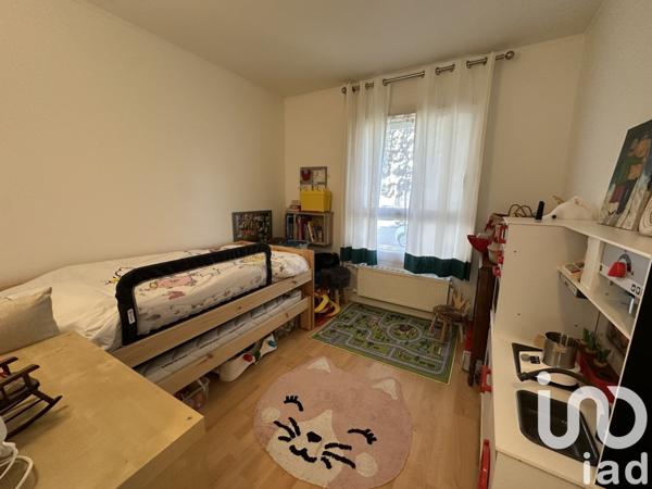 Appartement 6 pièces de 97 m² à Créteil (94000)