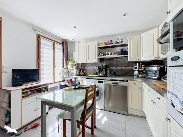 Maison à vendre 117 568 € Ligueil 2 p 60 m² DPE D