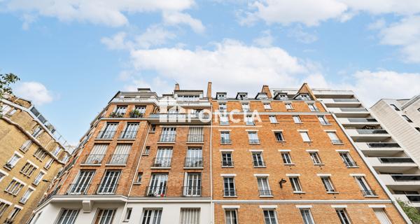 À vendre Appartement 2 pièces 23.65 m² - Paris 75015