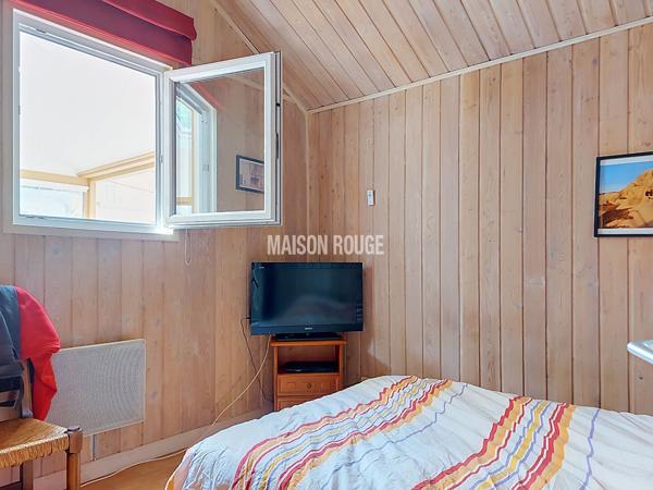Maison de plain pied au calme de la campagne.