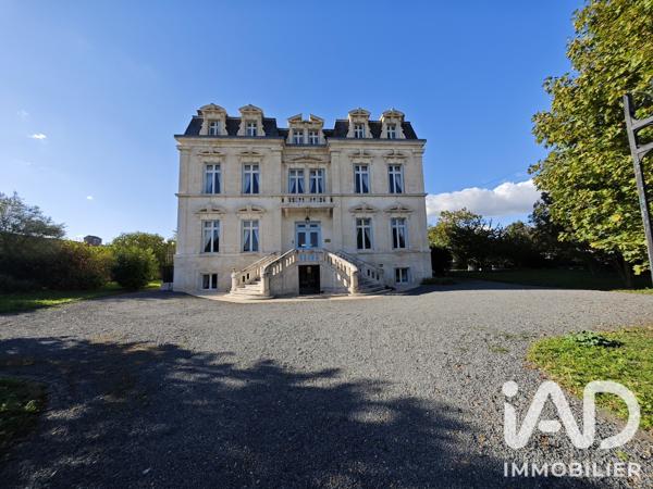 Maison à vendre 21 pièces 826 m² Aulnay