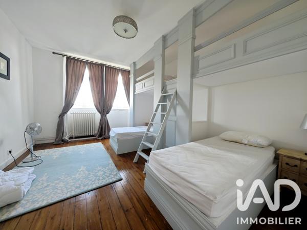 Maison à vendre 21 pièces 826 m² Aulnay