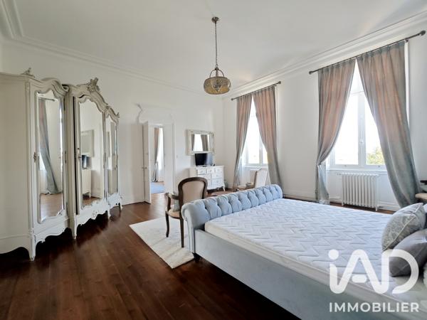 Maison à vendre 21 pièces 826 m² Aulnay