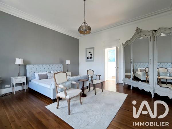 Maison à vendre 21 pièces 826 m² Aulnay