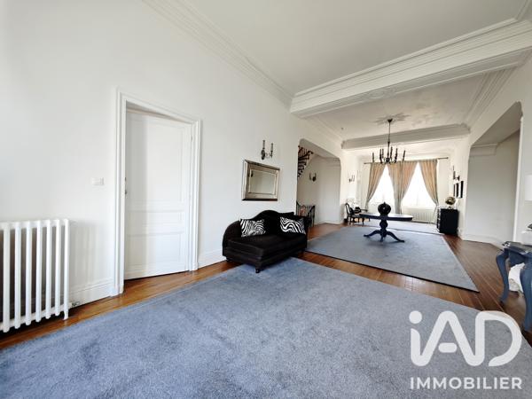 Maison à vendre 21 pièces 826 m² Aulnay
