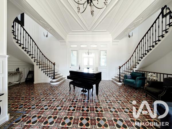 Maison à vendre 21 pièces 826 m² Aulnay