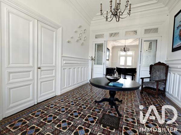 Maison à vendre 21 pièces 826 m² Aulnay