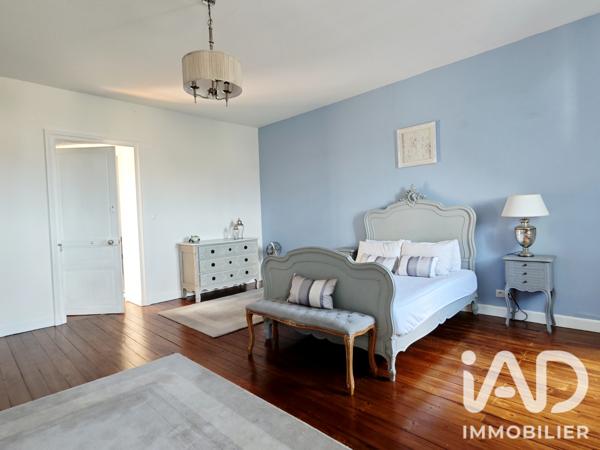 Maison à vendre 21 pièces 826 m² Aulnay
