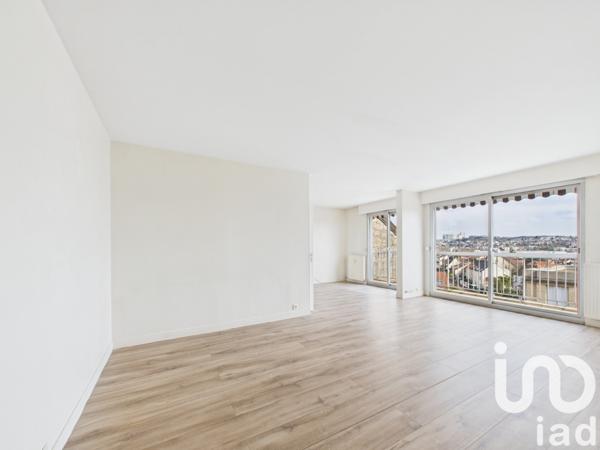 Appartement 4 pièces de 84 m² à Cachan (94230)