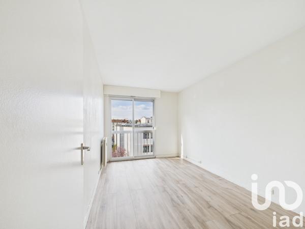 Appartement 4 pièces de 84 m² à Cachan (94230)
