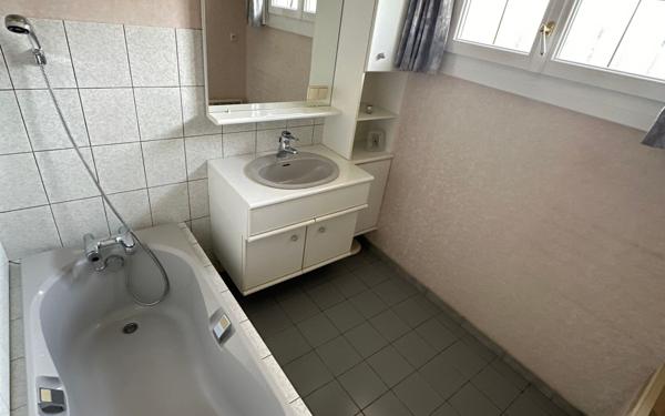 Maison à vendre    4 pièces •  Vittel