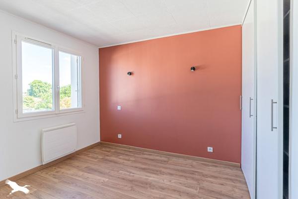 Appartement à vendre 229 900 € Bordeaux 4 p 64 m² DPE D