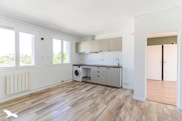 Appartement à vendre 229 900 € Bordeaux 4 p 64 m² DPE D