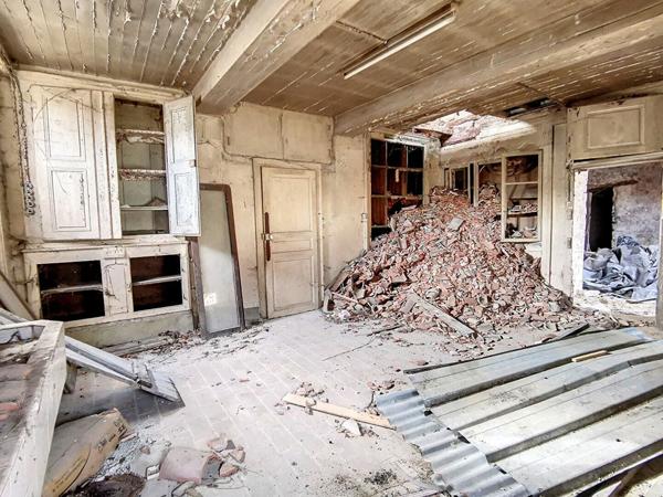 Maison à vendre    1 pièce •  Donjeux