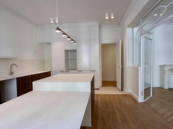 Appartement 7 pièces à louer