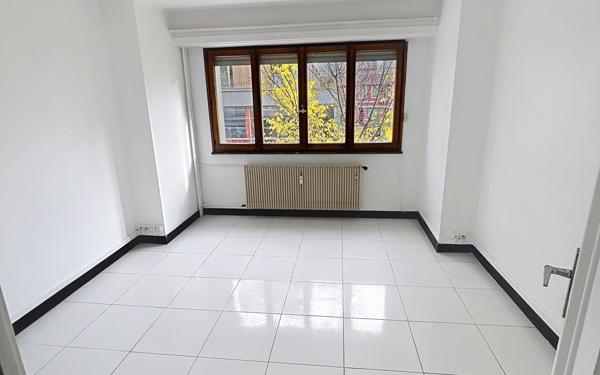 Appartement à louer    2 pièces • 51,69 m2 Annemasse