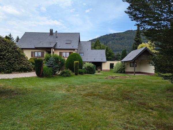 Maison 7 pièces de 143m² sur 42 ares - Plaine