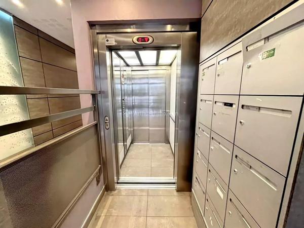 Vente Appartement 2 pièces 44 m2 à Villeurbanne