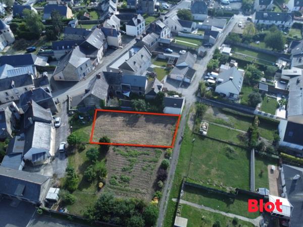 Terrain 478m²