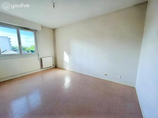 Appartement de 84 m², 3 chambres, balcon et parking
