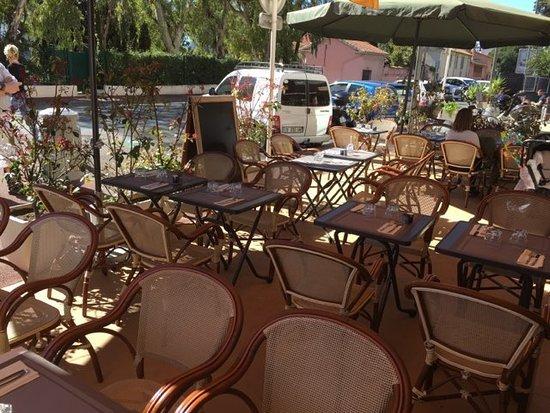 Restaurant à CANNES-LA-BOCCA (06150)