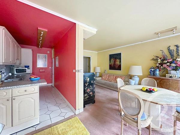Appartement F3 à vendre  3 pièces - 65,63 m 2   THIAIS  - 94