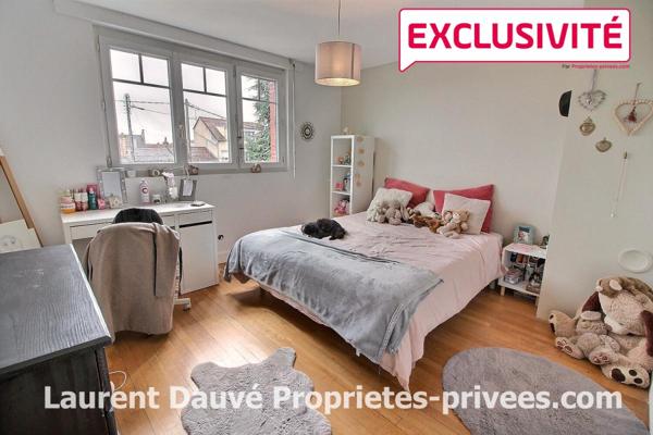 45750 ST PRYVE ST MESMIN - Maison 4 chambres et bureau sur s/sol total - Garage