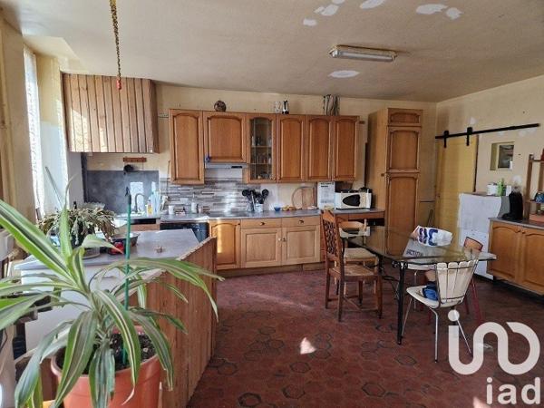 Maison de campagne 6 pièces de 189 m² à Chéu (89600)