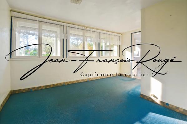 Agon-Coutainville, villa de 156 m² avec deux logements intérieurs et du terrain constructible !!!