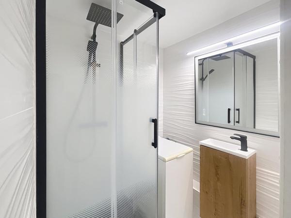 Maison avec jardin, terrasse et accès piscine proche Fréjus