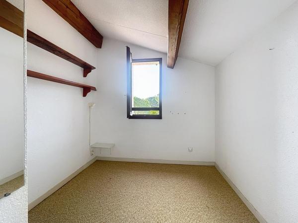 Maison avec jardin, terrasse et accès piscine proche Fréjus