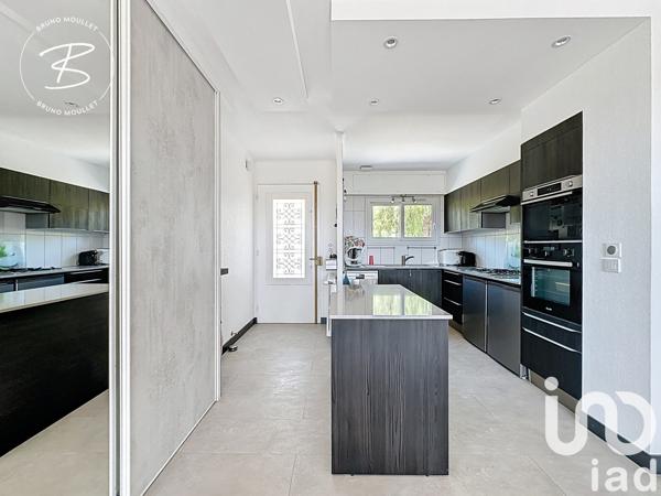 Maison à vendre 9 pièces 180 m² La Garde