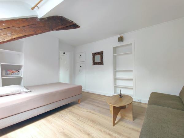 Appartement
         1 pièce
        - 32 m² Exclusivité 395 000 € *