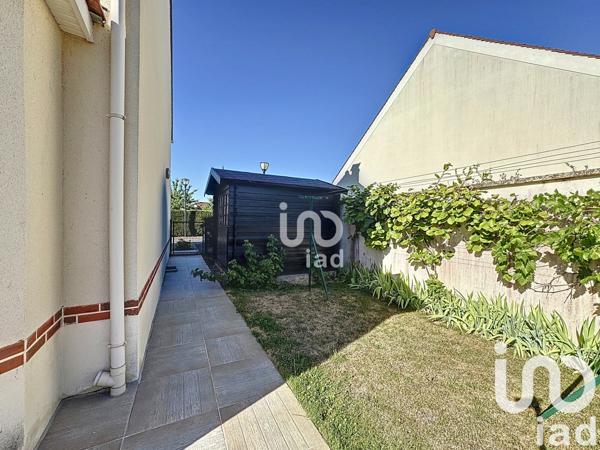 Maison à vendre 5 pièces 119 m² Saint-Pierre-du-Perray