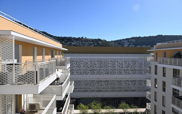 Appartement à vendre    3 pièces • 62,03 m2 Nice