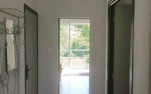 Maison à vendre    4 pièces •  Chalabre