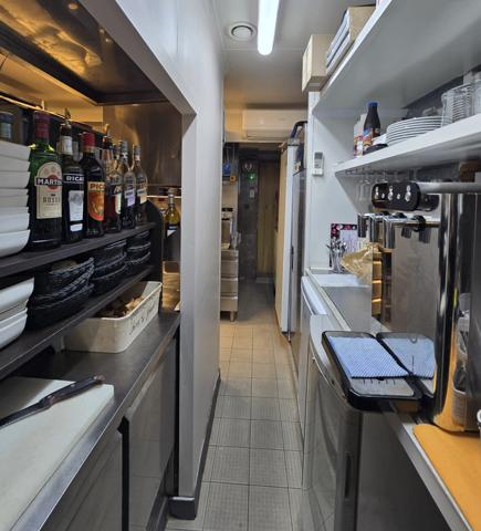 LE LAVANDOU – À DEUX PAS DE LA PLAGE : VOTRE RESTAURANT DE RÊVE VOUS ATTEND !