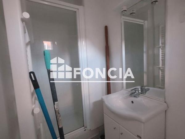 Location Studio 18.14 m² - 68 RUE D'ARTOIS Lille 59000