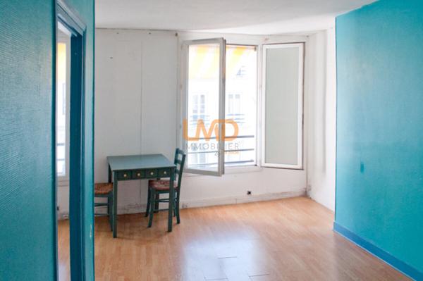 Appartement 2 pièces - 36,49 m2 - 280 000 € - Paris 20