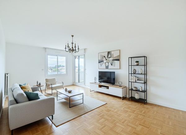 Appartement T3 69 m² proximité future ligne C Bonnefoy