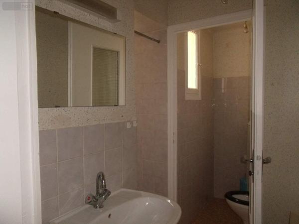 Local Professionnel et commercial à louer à Corps-Nuds en Ille-et-Vilaine (35150), ref : 134/3154