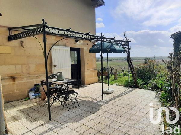 Maison 3 pièces de 77 m² à Langoiran (33550)