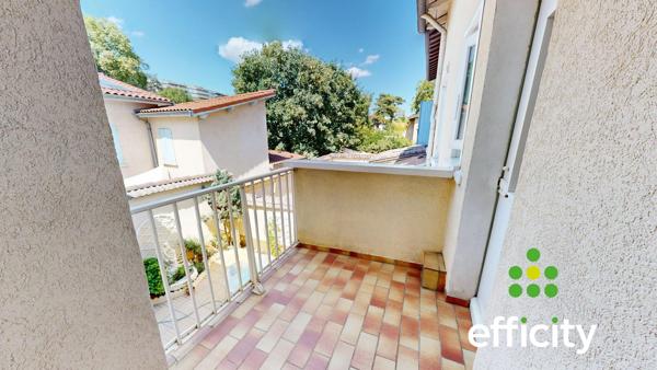 Appartement
         2 pièces
        - 29 m² 150 000 € *