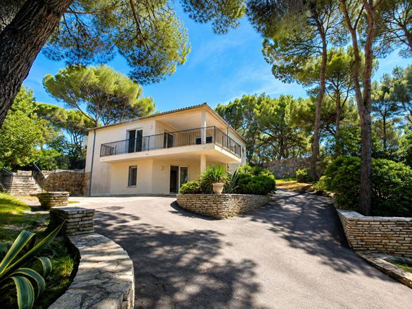 Maison Sète vu étang